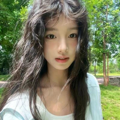 三个扑火的少年